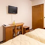 Kanet Hotel 2*