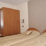 Kanet 2*