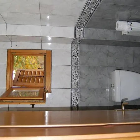 Kanet Hotel 2*